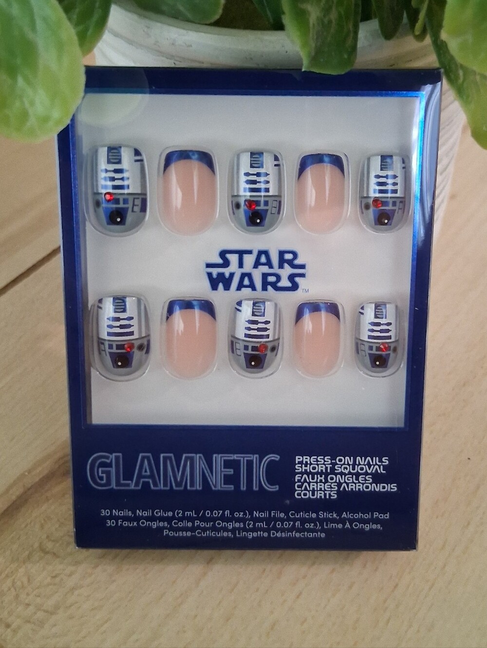 Glamnetic X Star Wars Brings You Beep Boop In Short Squoval Brand New Sealed